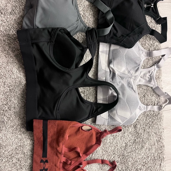 Black Nike Sports Bra - Picture 2 of 4